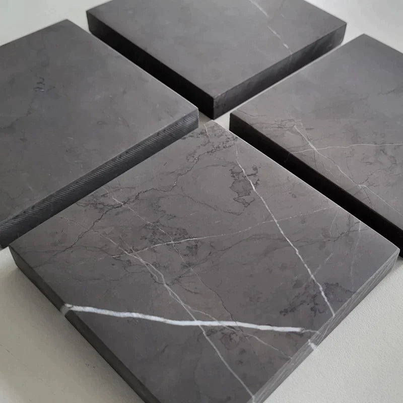 Grauer Naturstein Waschtisch aus Marmor Pietra Grey - eckig mittig